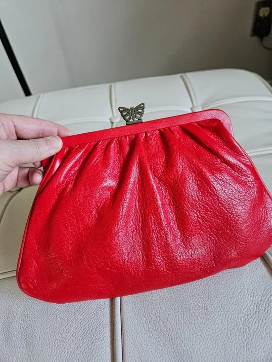 Marc Jacobs Butterfly Kiss-Lock 2-Way Clutch - Red Leather - Picture 2 of 7